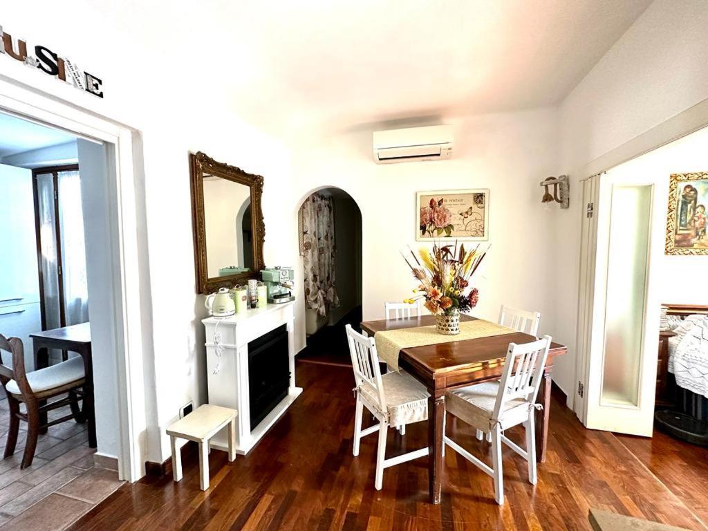 Casa Danila Apartment Куерчанела Екстериор снимка